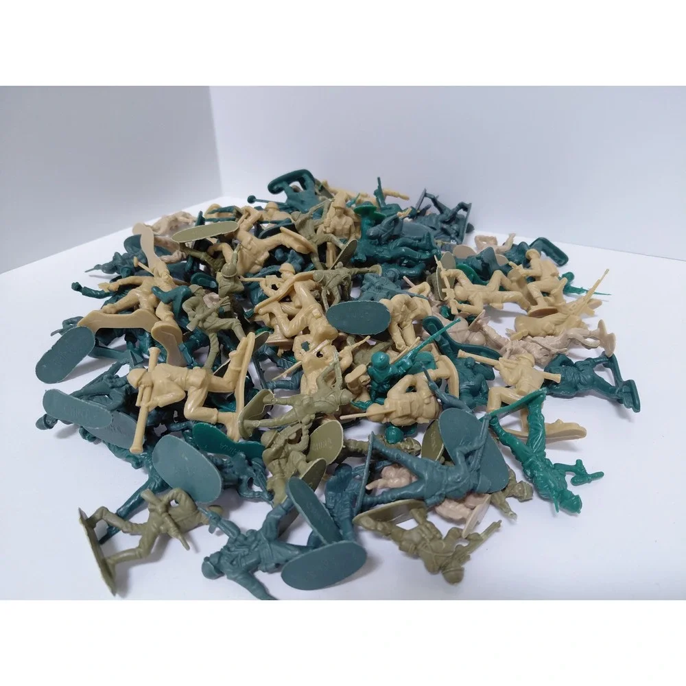 Bulk Lot Plastic Army Men Toy Soldiers Green Tan Mixed Figures 95+ Pieces VTG